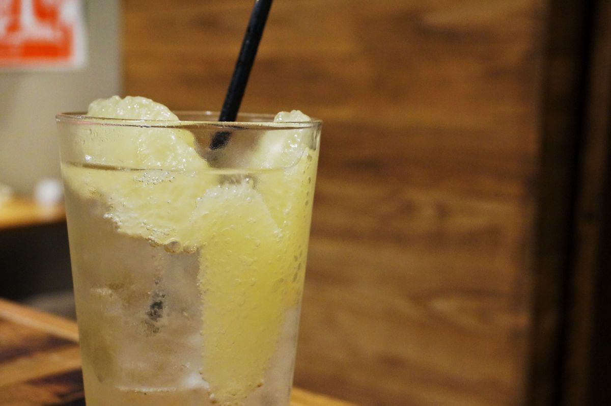 エルダーフラワーサワー w/グレープフルーツ（税抜 500円）