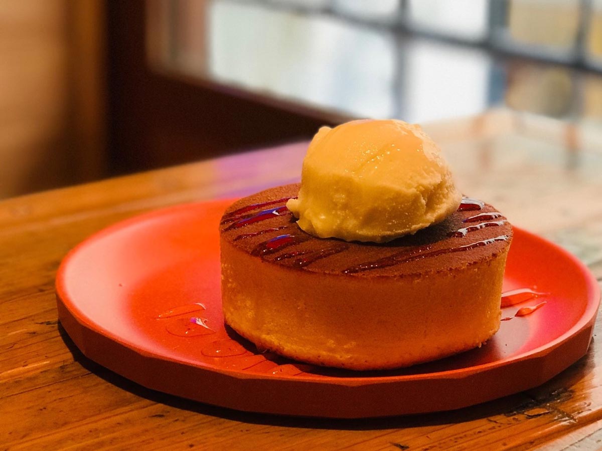 自家製練乳アイス＆高級蜂蜜／雪ノ下銀座