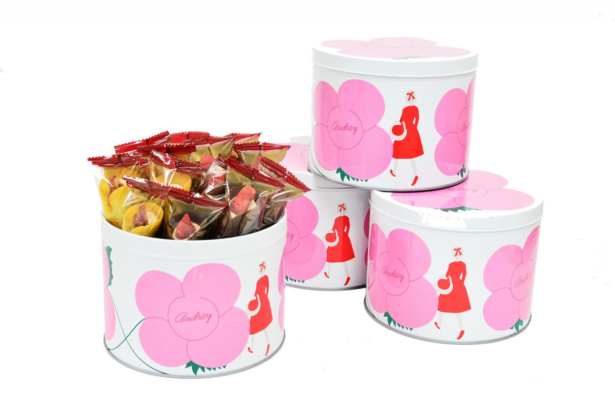 「オードリー東京限定缶」14個入：税込2160円／AUDREY