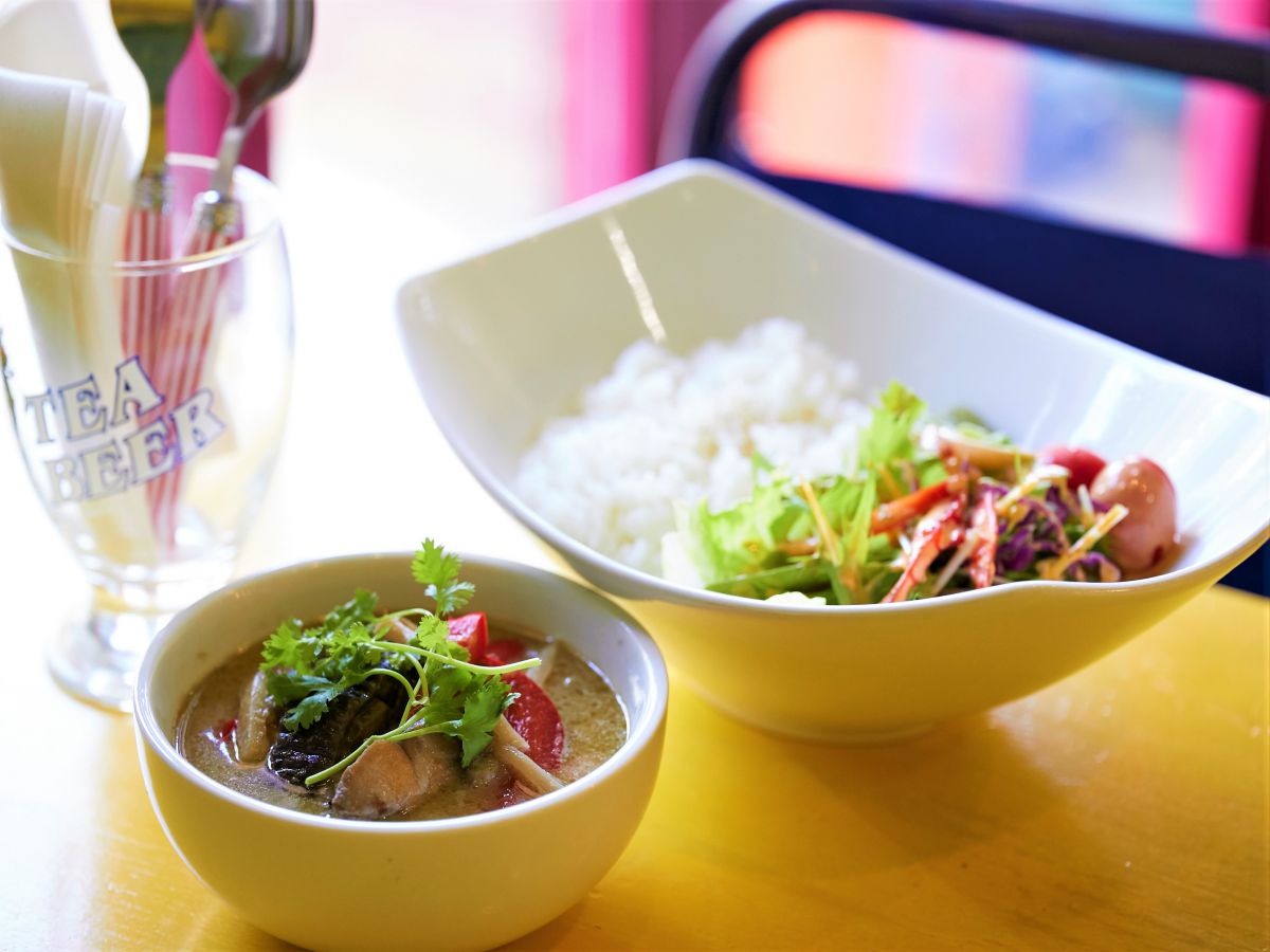 タイグリーンカレー 1100円 ※ランチタイムはドリンク付き