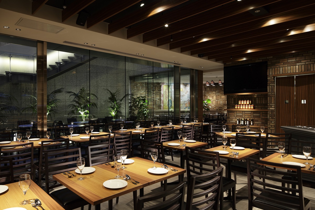 セラフィーナ丸の内店