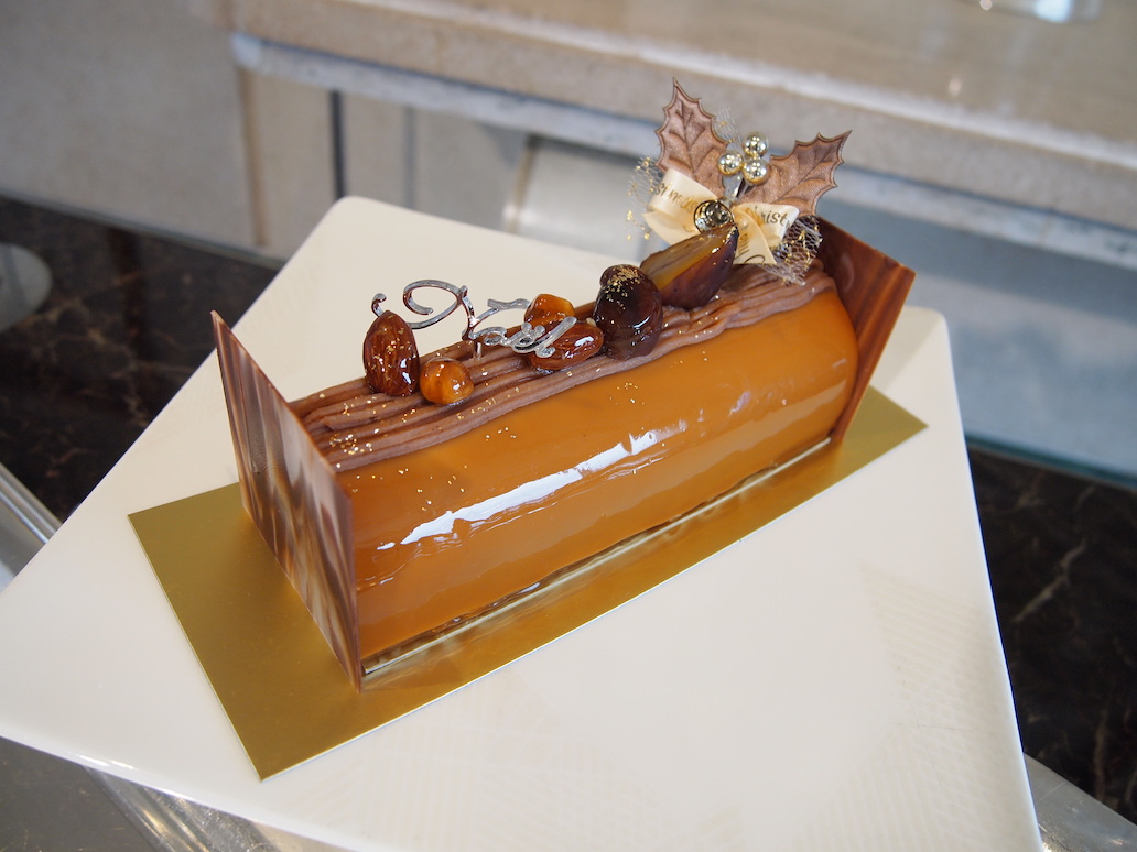 「ブッシュ・ド・ノエル」 Lサイズ（4～6名分）4320円／Sサイズ（2～4名分）2700円（税込）