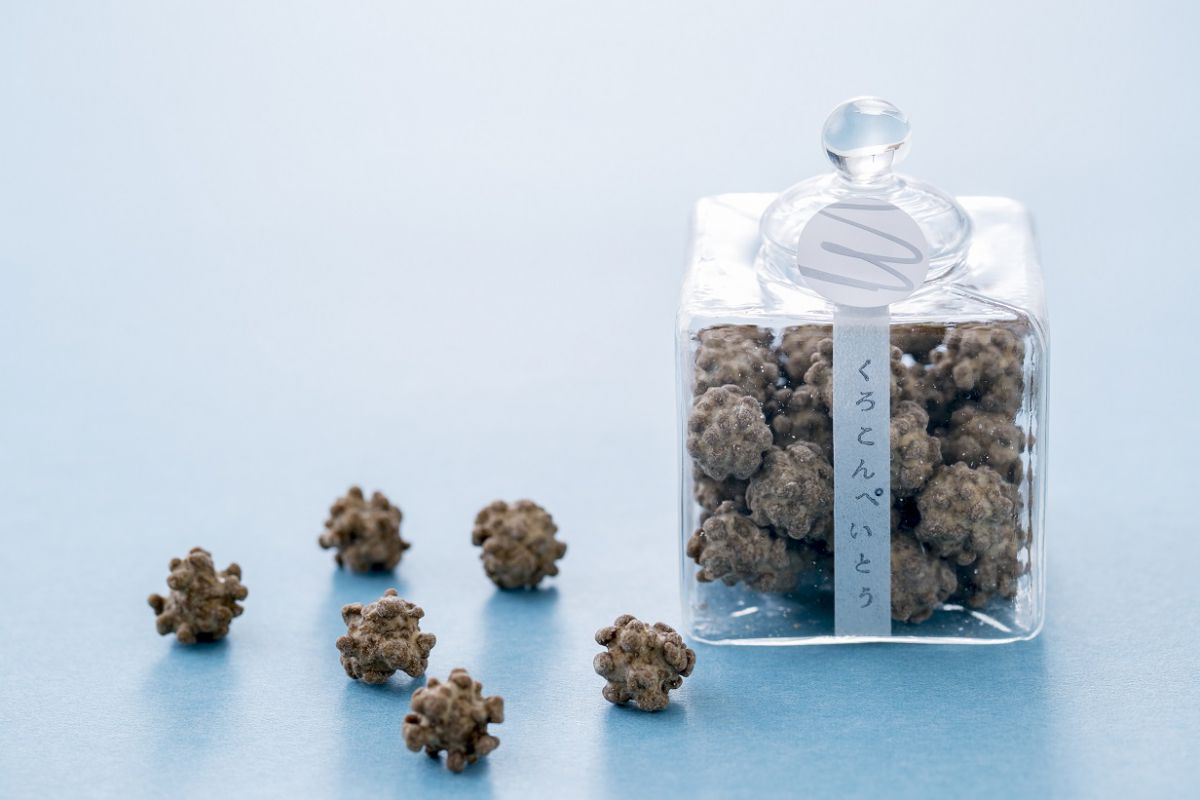 くろ金平糖とガラス容器のセット1瓶2300円