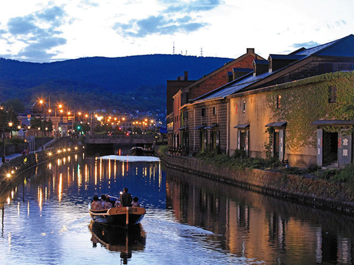 きらめく夜景もたっぷり堪能！ロマンチックな小樽の夜におでかけ