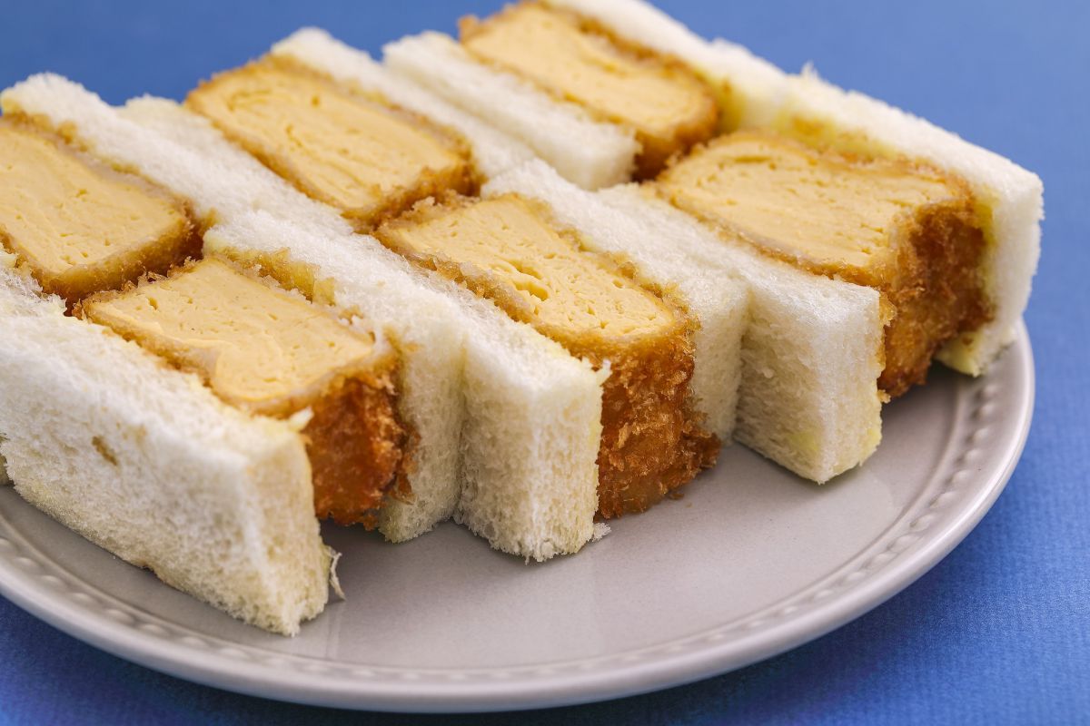 だし巻き揚げサンド800円