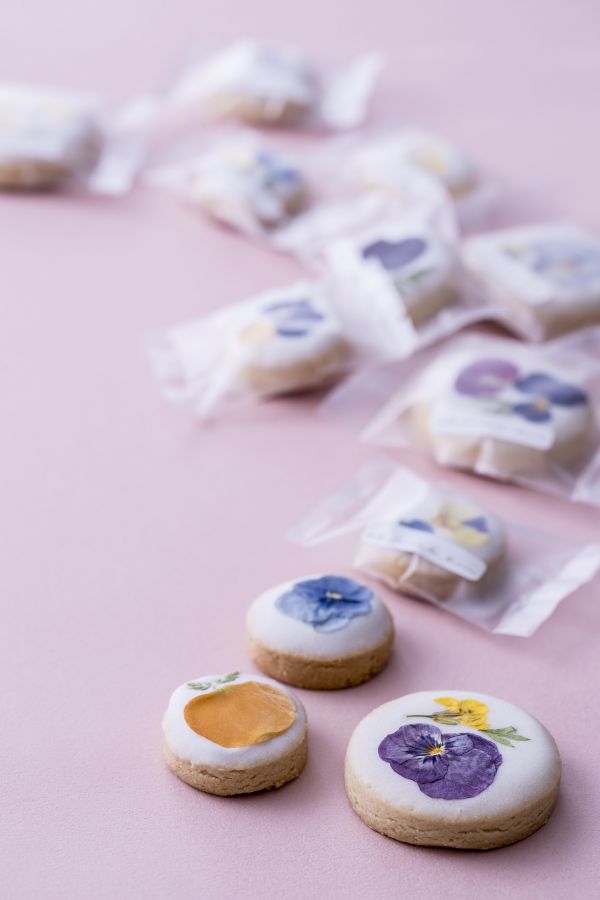 お花のクッキーギフト1箱3000円