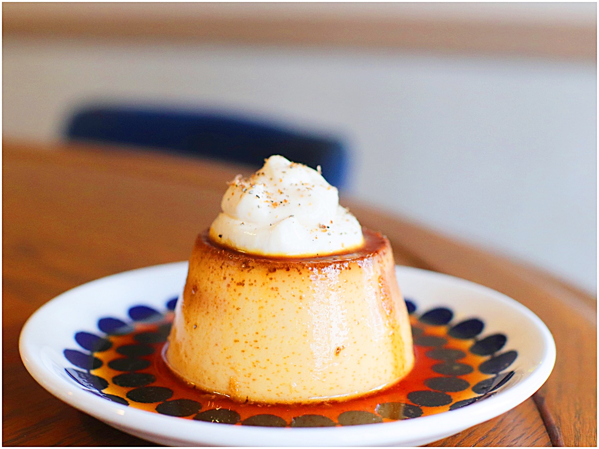 自家製すぱいすプリン 450円