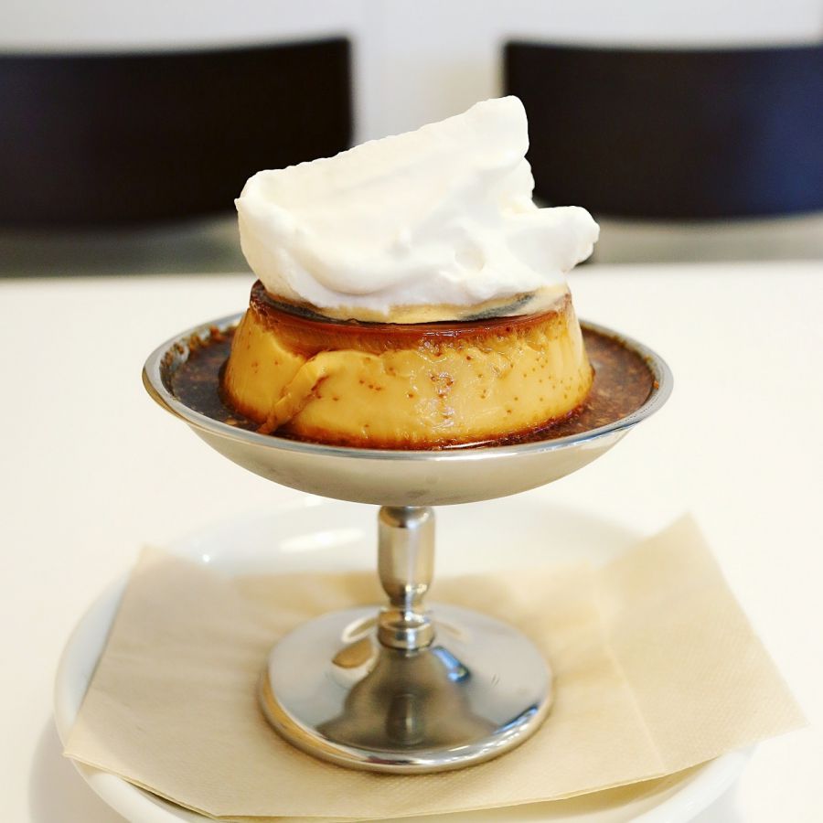 カスタードプリン 450円