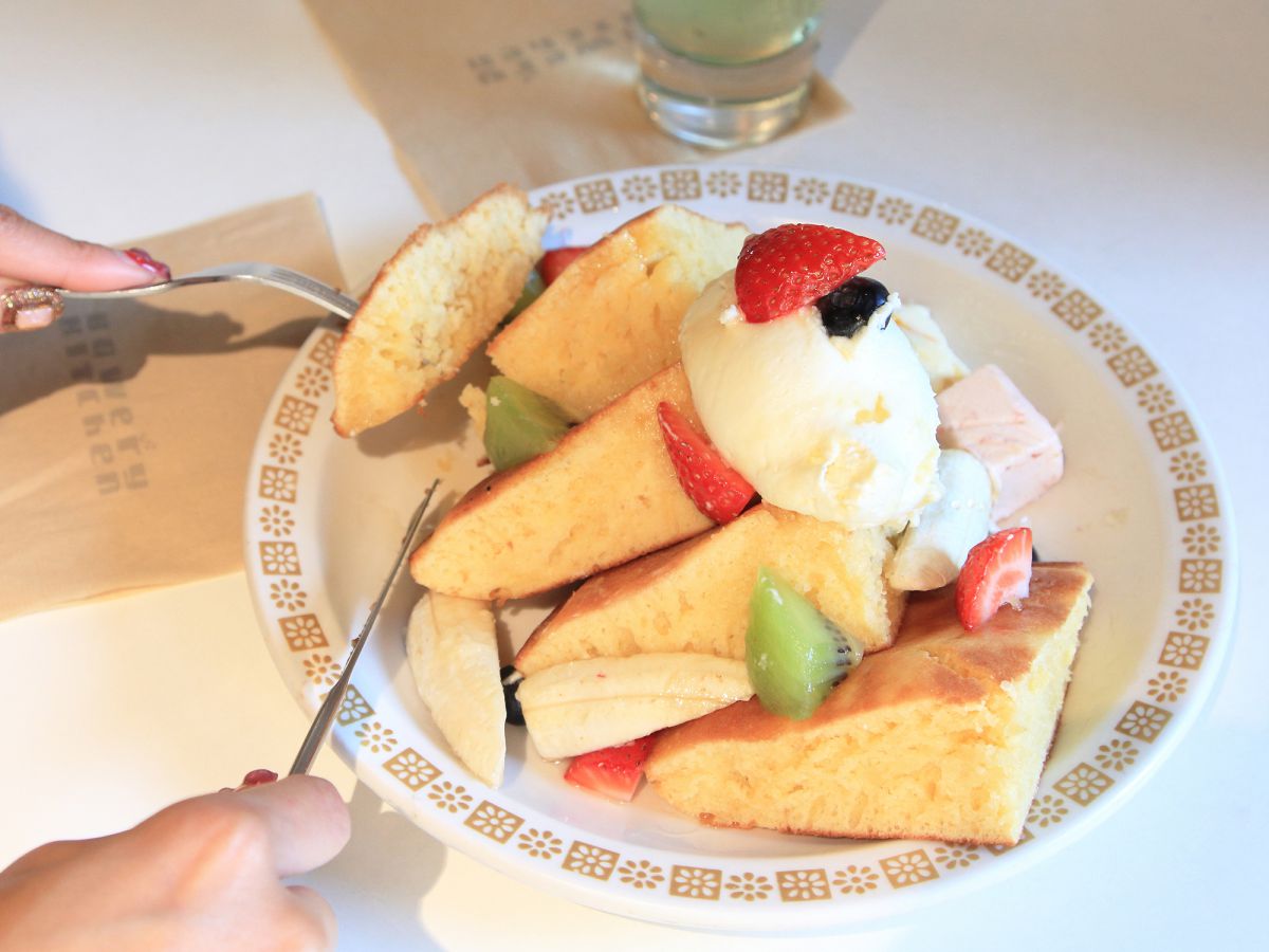 フルーツパンケーキ  1100円