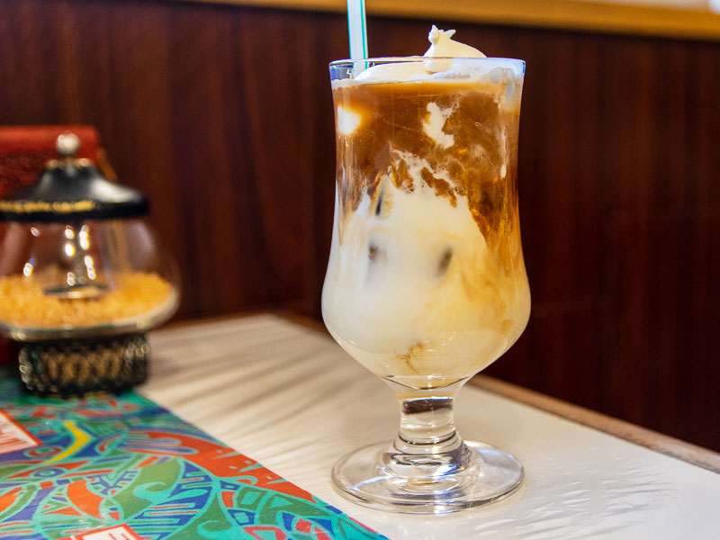 ビギナー向けの「クリームフロマージュラテ」600円（税込）