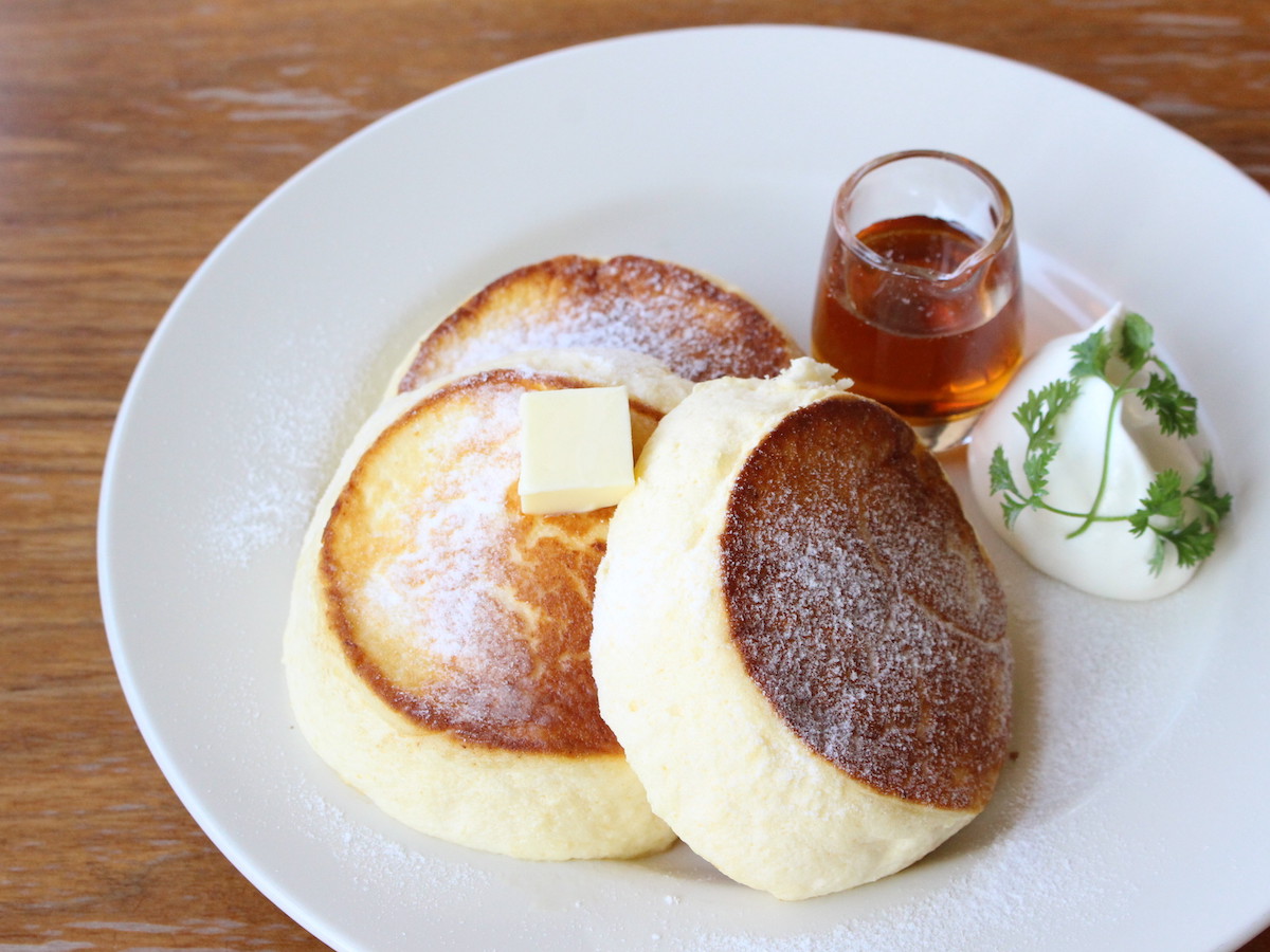 ボリュームすごすぎっ！関西のふわふわとろけるパンケーキ4選