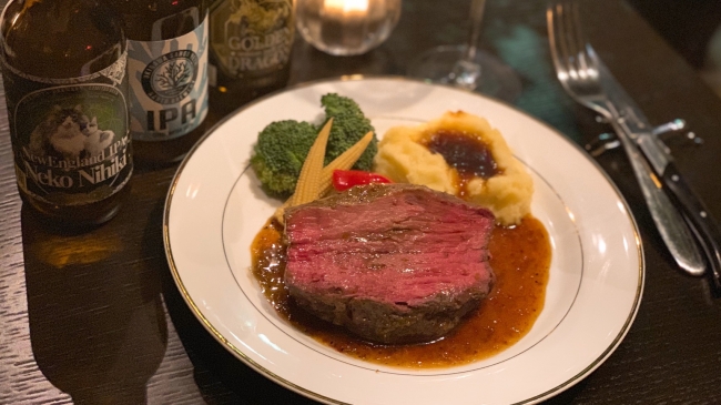 食べ放題の「厚切りローストビーフ」