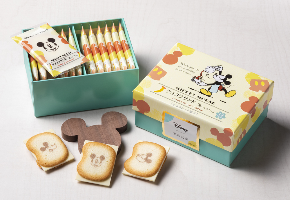 ミッキーマウス/ショコラサンド「見ぃつけたっ」12枚入1080円、24枚入2160円／© Disney
