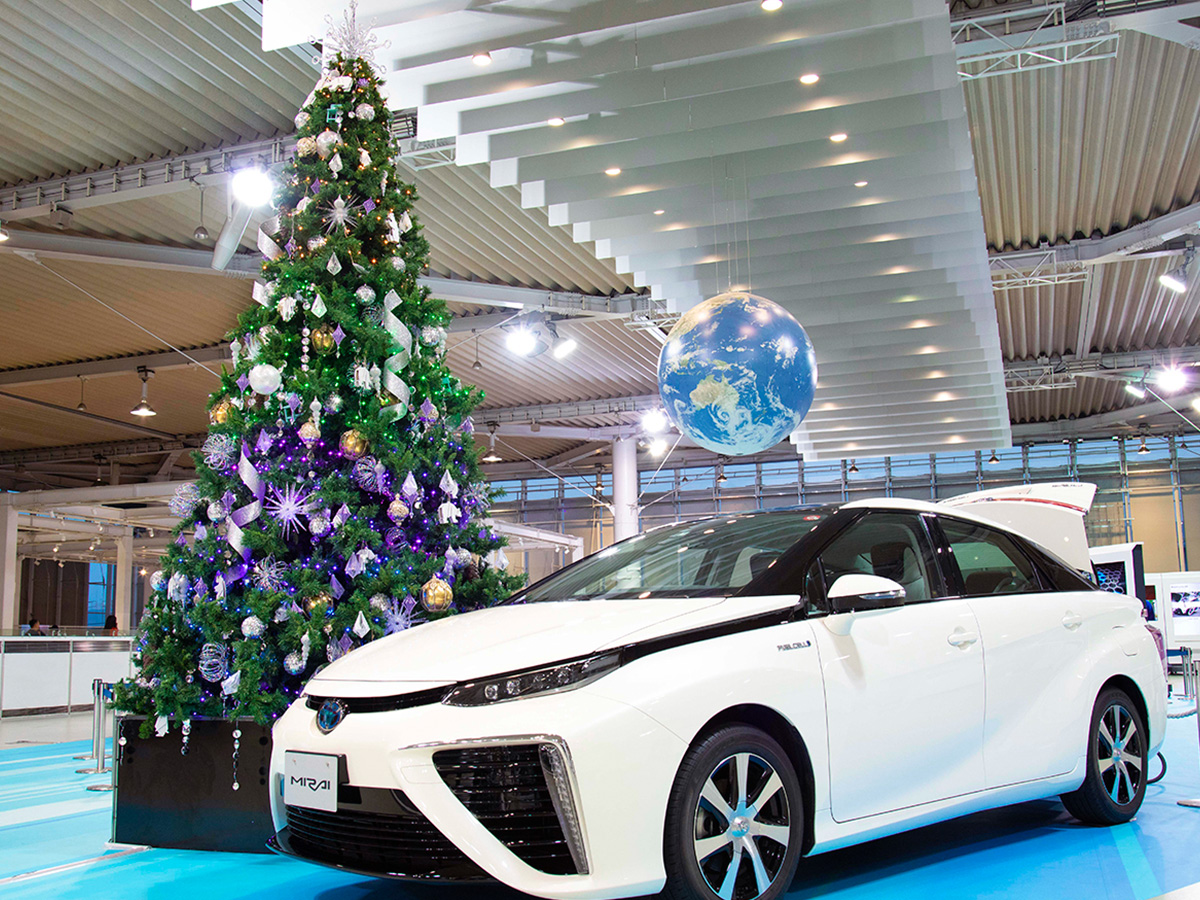 トヨタ シティショウケースのクリスマスツリー