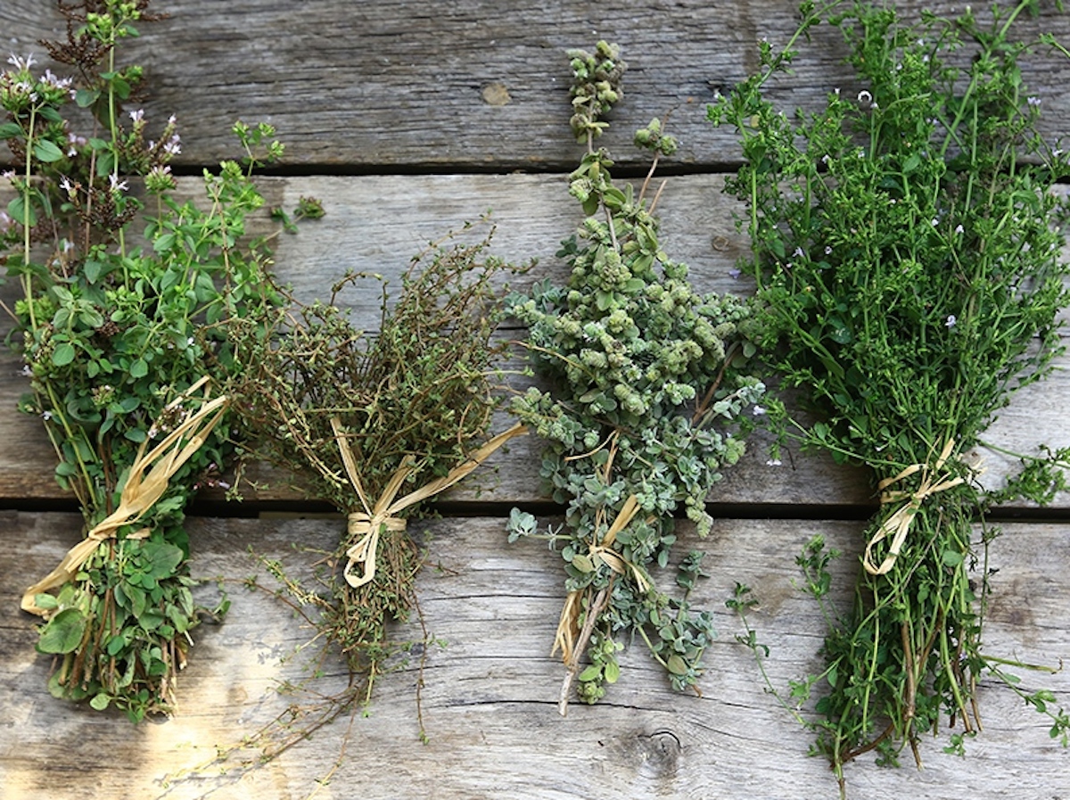 フランス国外では初!100%自然由来スキンケア製品が「沖縄ザ・テラスホテルズ」にて12月7日(土)より一般発売!