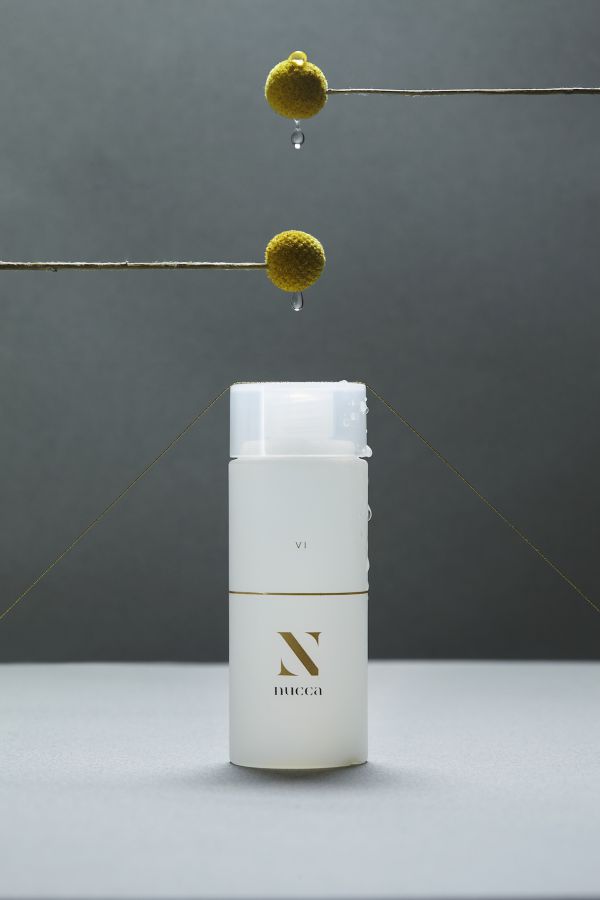 Nucca 6 フェイシャルローション 7500円(税抜)