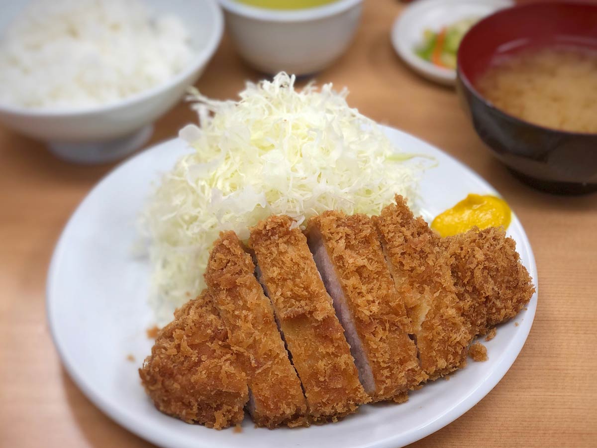 ロースかつ定食
