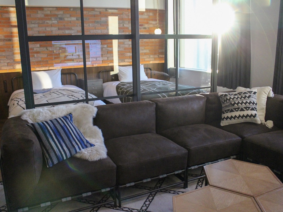 御殿場プレミアムアウトレット敷地内！富士山もホントに目の前の絶景ホテル＆日帰り温泉が新オープン