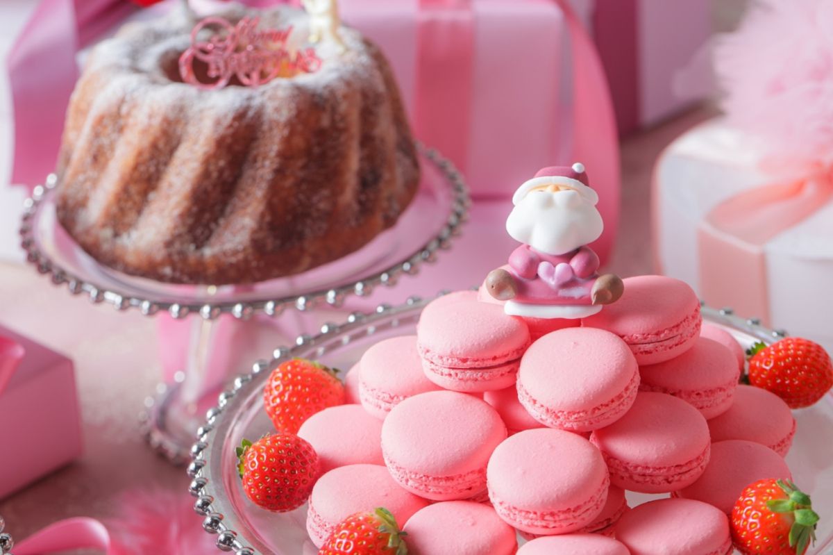 いちごマカロンタワー