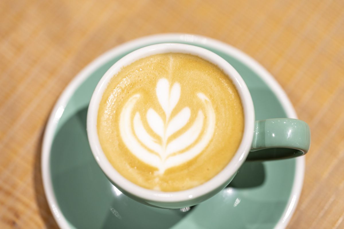 カプチーノ530円 スイーツとsetで100円引きに