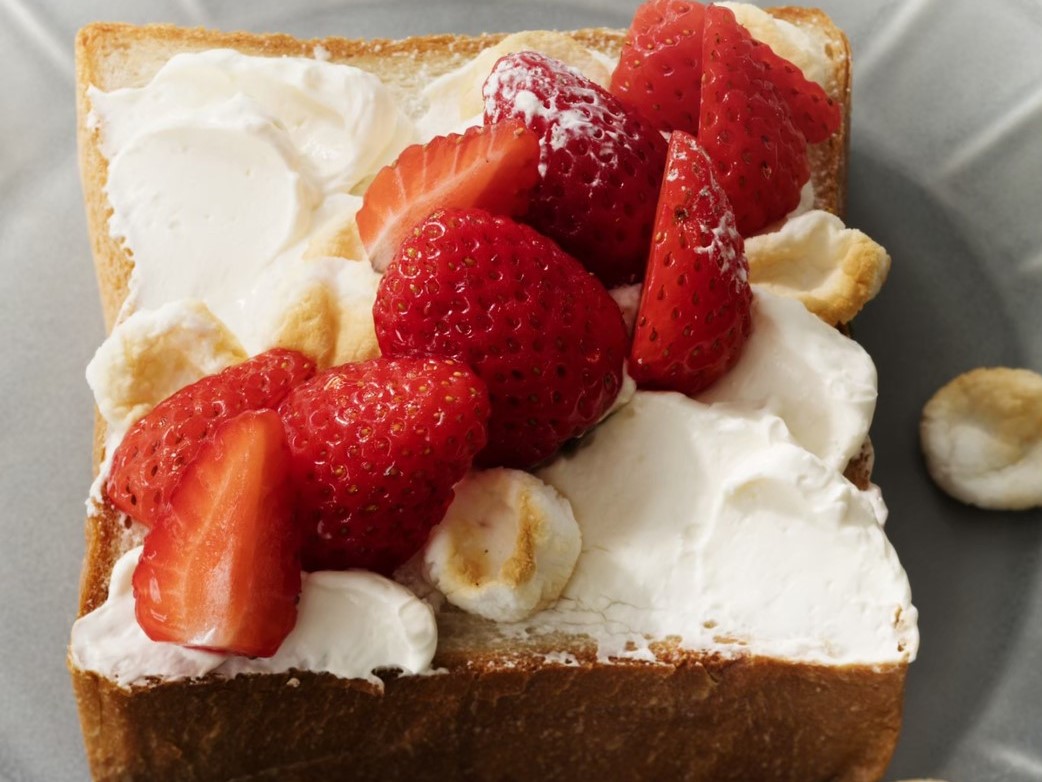 丸ごと1本3000円の最高級食パン!12月15日オープン「ふじ森」の味わい方とは?