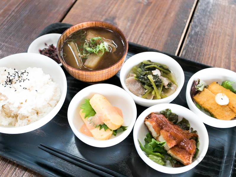 UJI-TEI 1164円（税別）