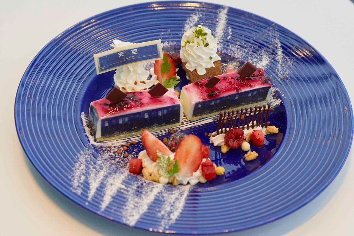 「雪化粧列車のチーズケーキ ～相鉄・JR相互直通記念 1200 系コラボデザート～」1200円  提供期間：2020年1月26日（日）まで