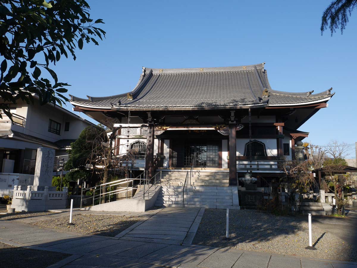 恵比寿様が祀られている法蓮寺