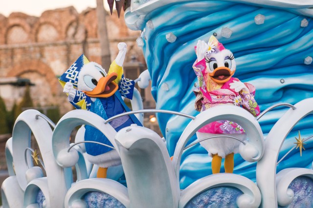 東京ディズニーシー「ニューイヤーズ・グリーティング」イメージ