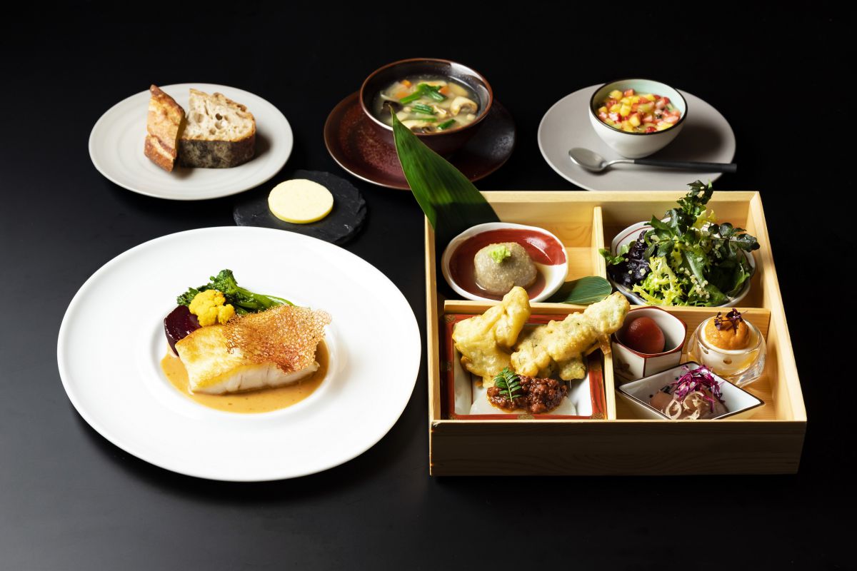 “香りの旅”オリジナルのコースメニュー