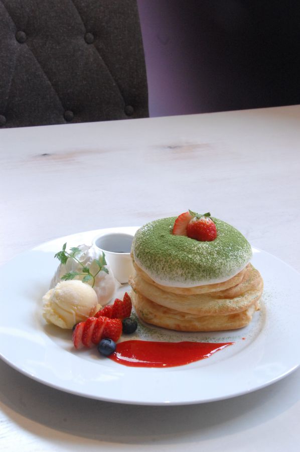 季節限定　抹茶ティラミス～バニラアイス付～　(1200円)