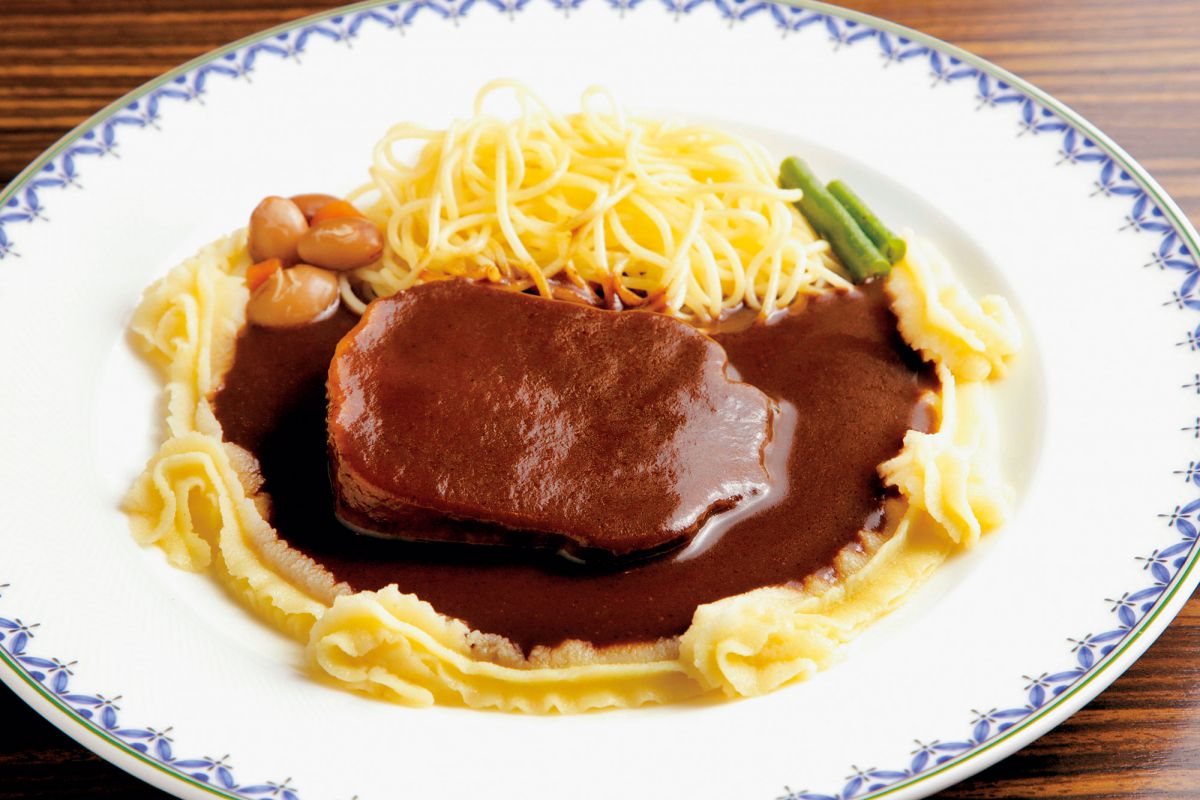 長く愛されるハイカラな味。神戸の老舗で食べたい３大洋食