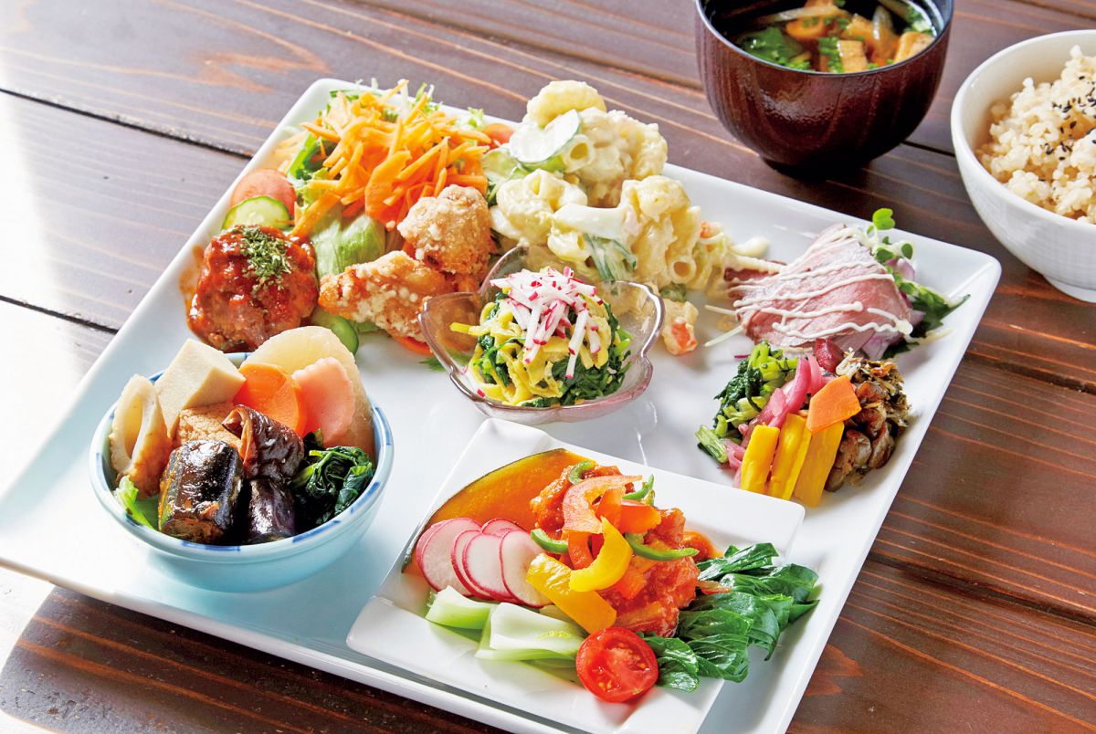 島野菜がおいしすぎる！淡路島で食べたいヘルシーランチ4選