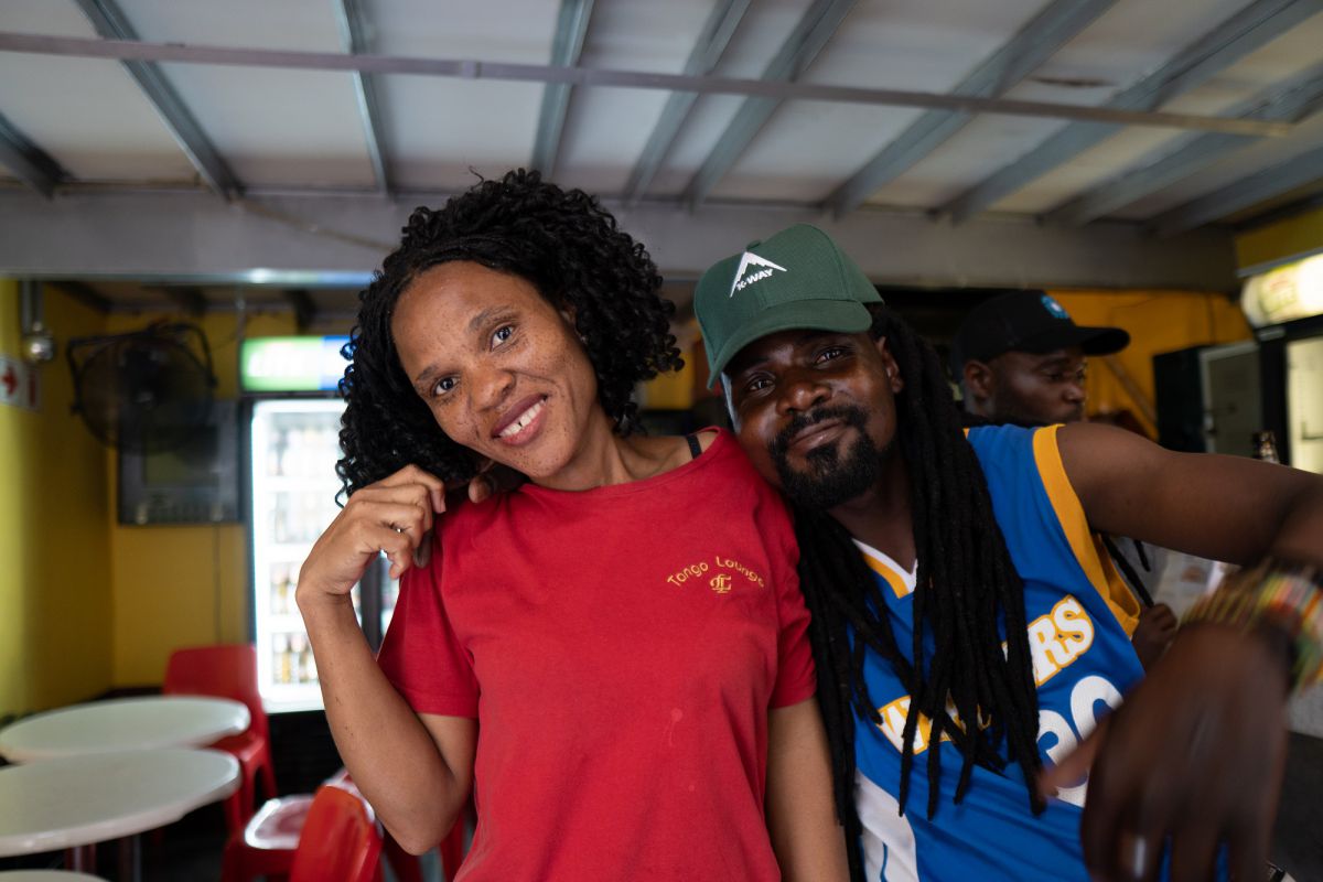 みんな陽気！／CRAZYHONEYMOON