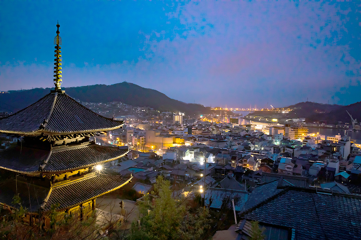 みはらし亭付近から見渡す尾道の夜景