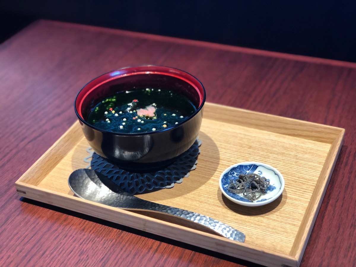 「温かいもちあわの宇治抹茶ぜんざい」1000円（税別）