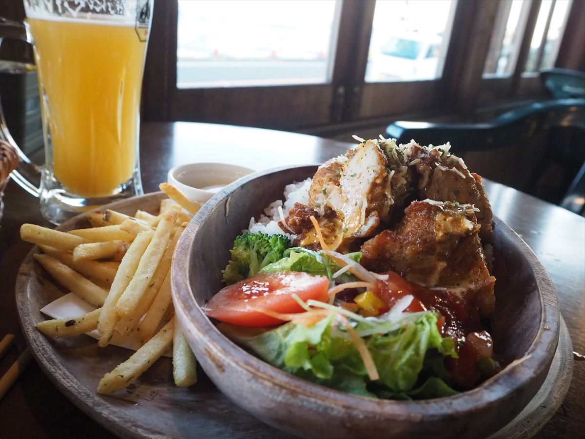 チキンロコモコ