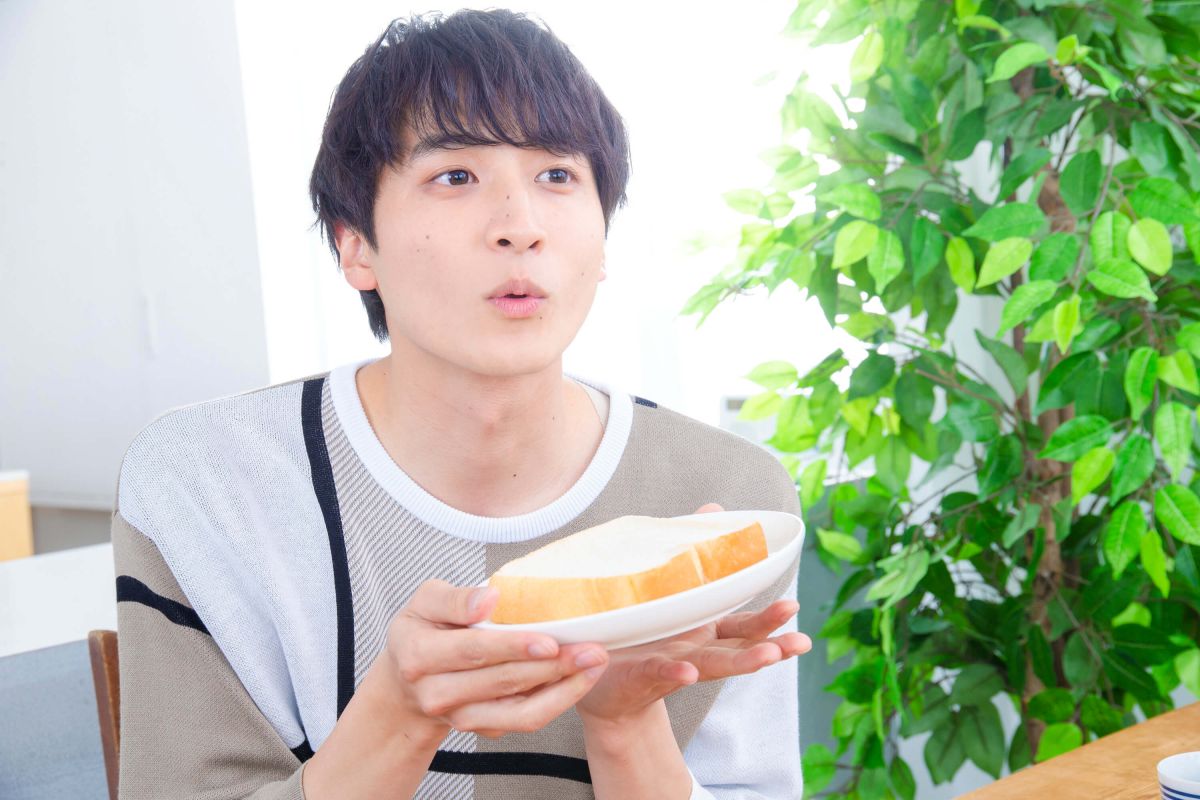 「ほほぉ〜、なるほど、なるほど」