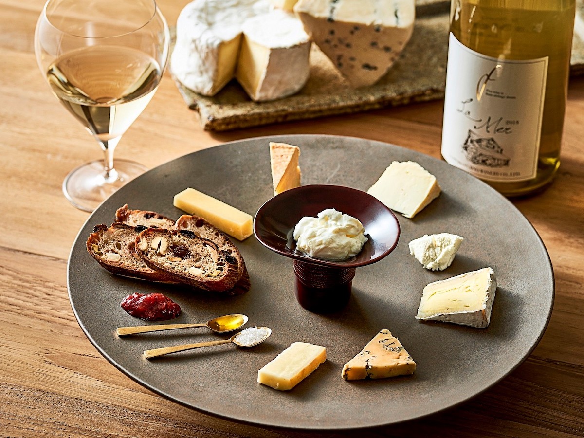 伊勢丹新宿店で飲んで、食べて、買って“世界を旅するワイン展”開催