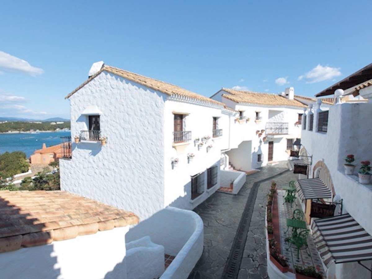 キラキラ海の絶景をひとり占め！海岸リゾート・三重県志摩でプチトリップ