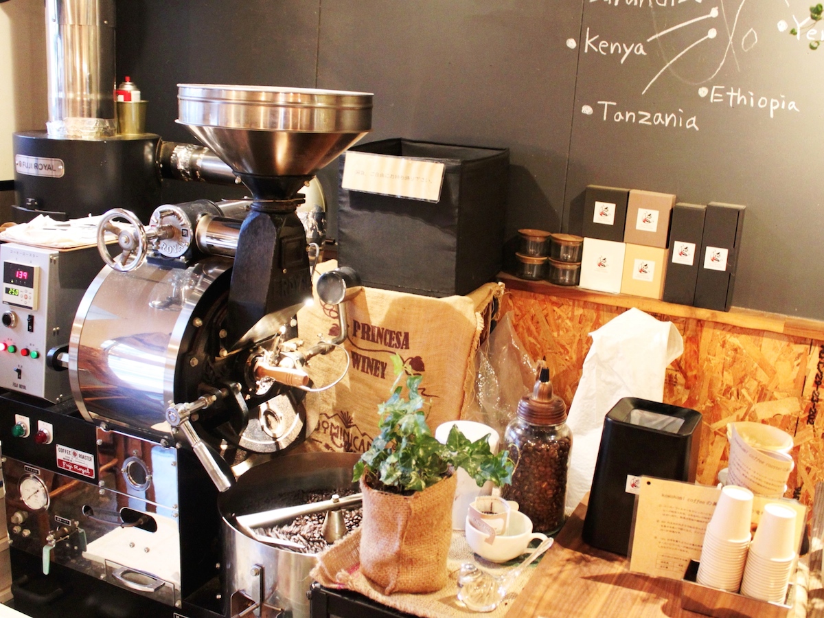 珈琲好きが集うカフェへ。珈琲に魅せられた店主が淹れる、至福の一杯