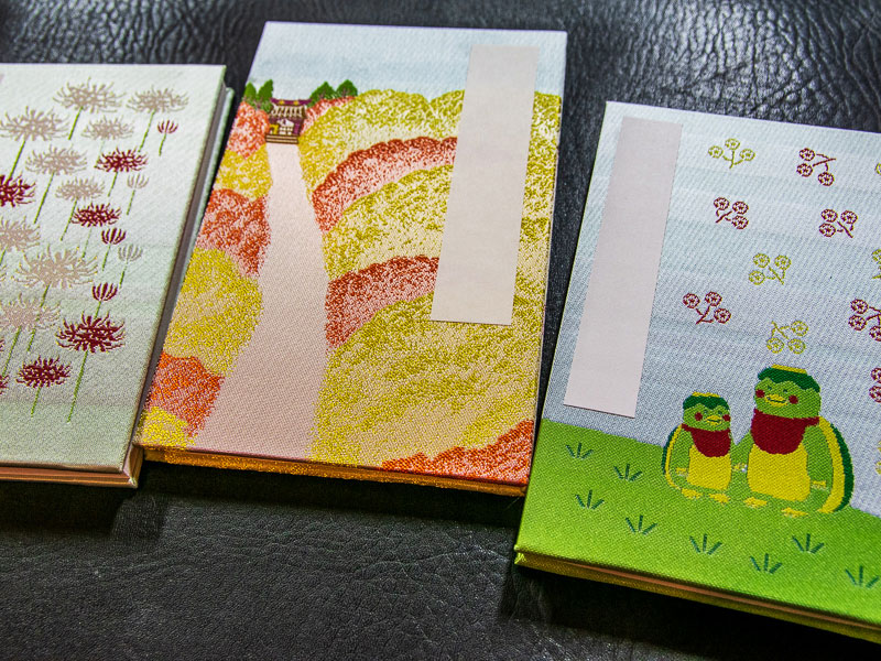 みつまたと彼岸花、そしてカッパのご朱印帳