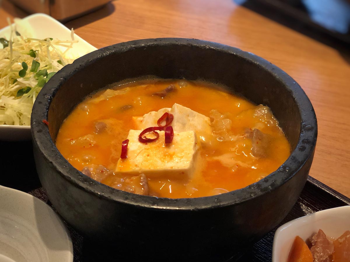 もつ味噌煮込み定食