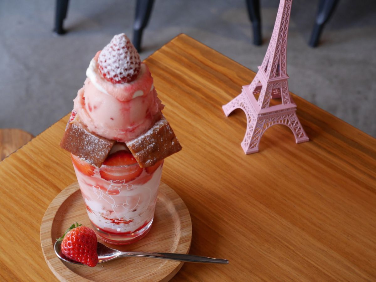 至福の苺パルフェ