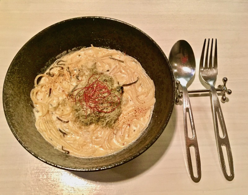 「トロロと塩昆布の和風クリームパスタ」1400円