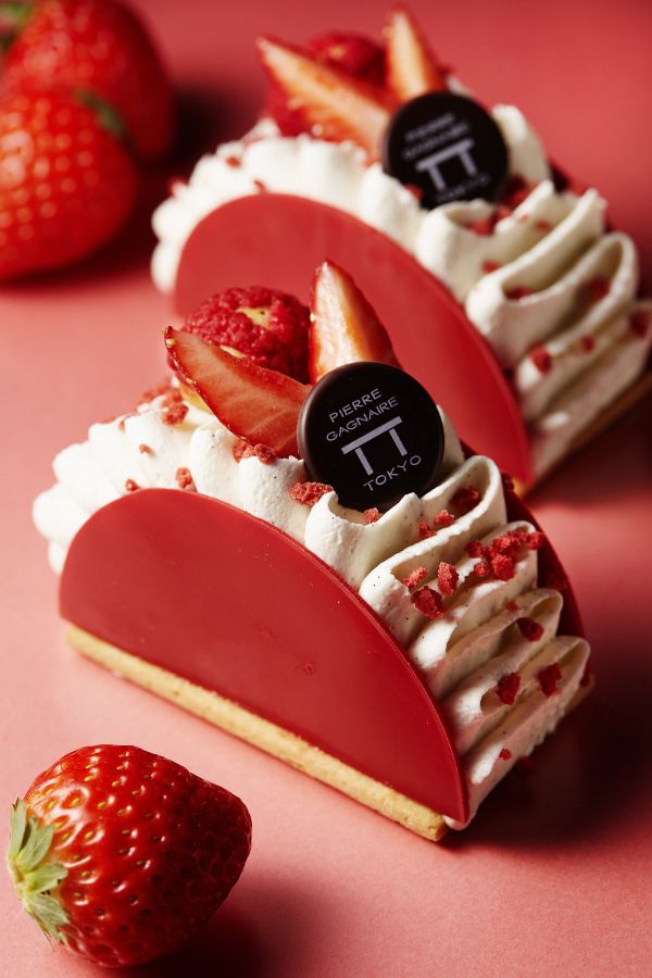 サントノーレ 650円（税込）／ピエール・ガニェール　パン・エ・ガトー