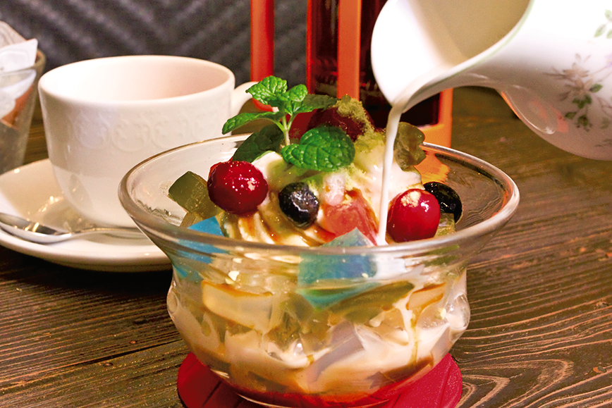 オリジナルスイーツをお目当てに旅したい!!箱根のレトロカフェ3選