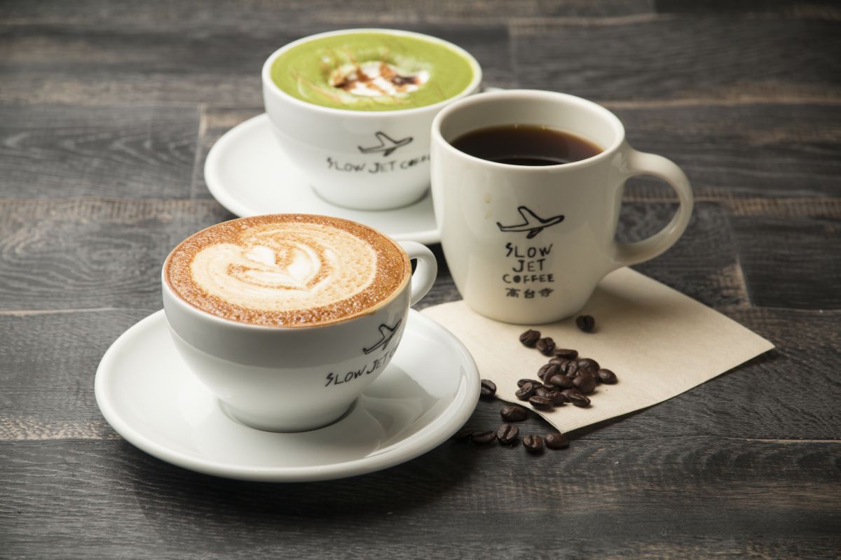 高台寺ブレンド （グァテマラブレンド]）HOT 570円/ICED 620円、花水木ブレンド （コロンビアブレンド ]）HOT 460円/ICED 510円  ※写真はイメージ