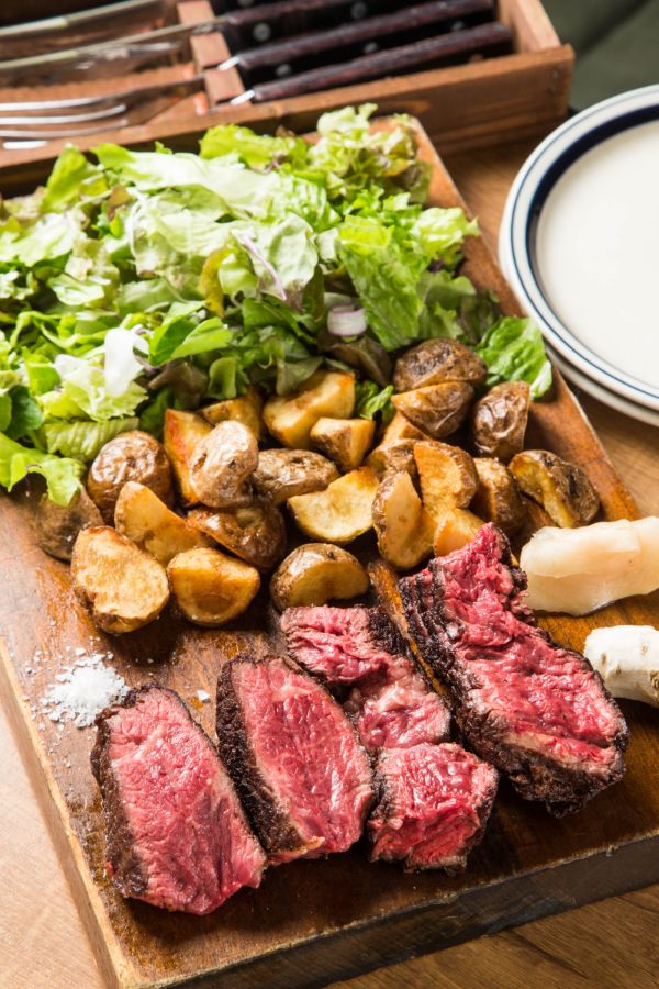 「十勝いけだ牛 褐毛（あかげ）」2460～