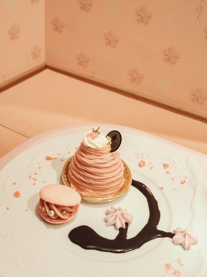 桜モンブランプレート（ドリンク付き 2060円）